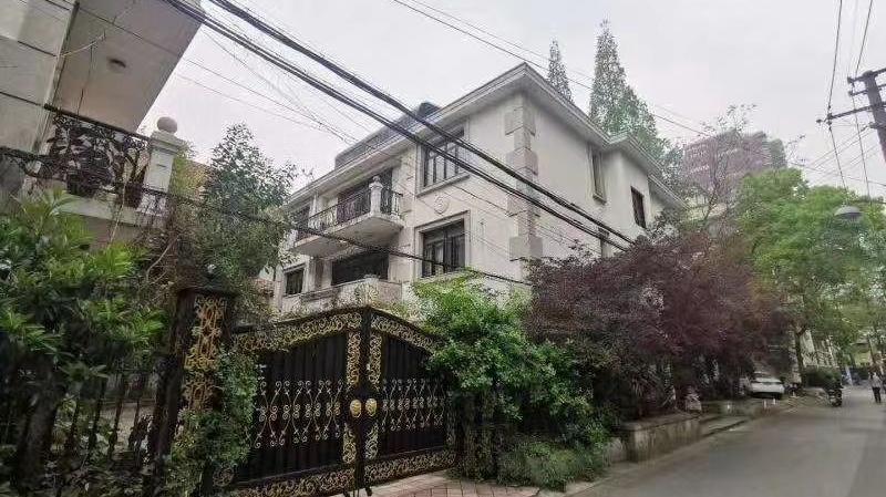 【岭南苑】小区有健身场所或者健身器材吗?_上海我爱我家官网