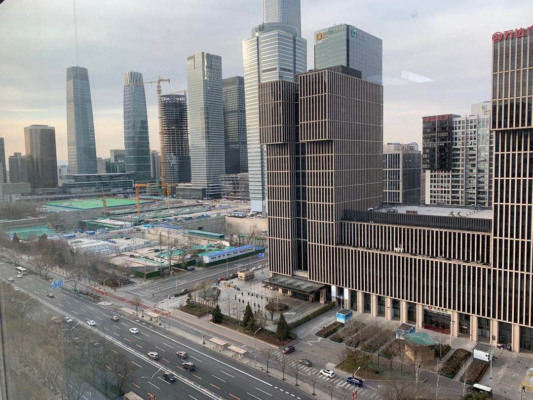 朝阳大望路丨世茂大厦丨220平精装全套家具特惠出租