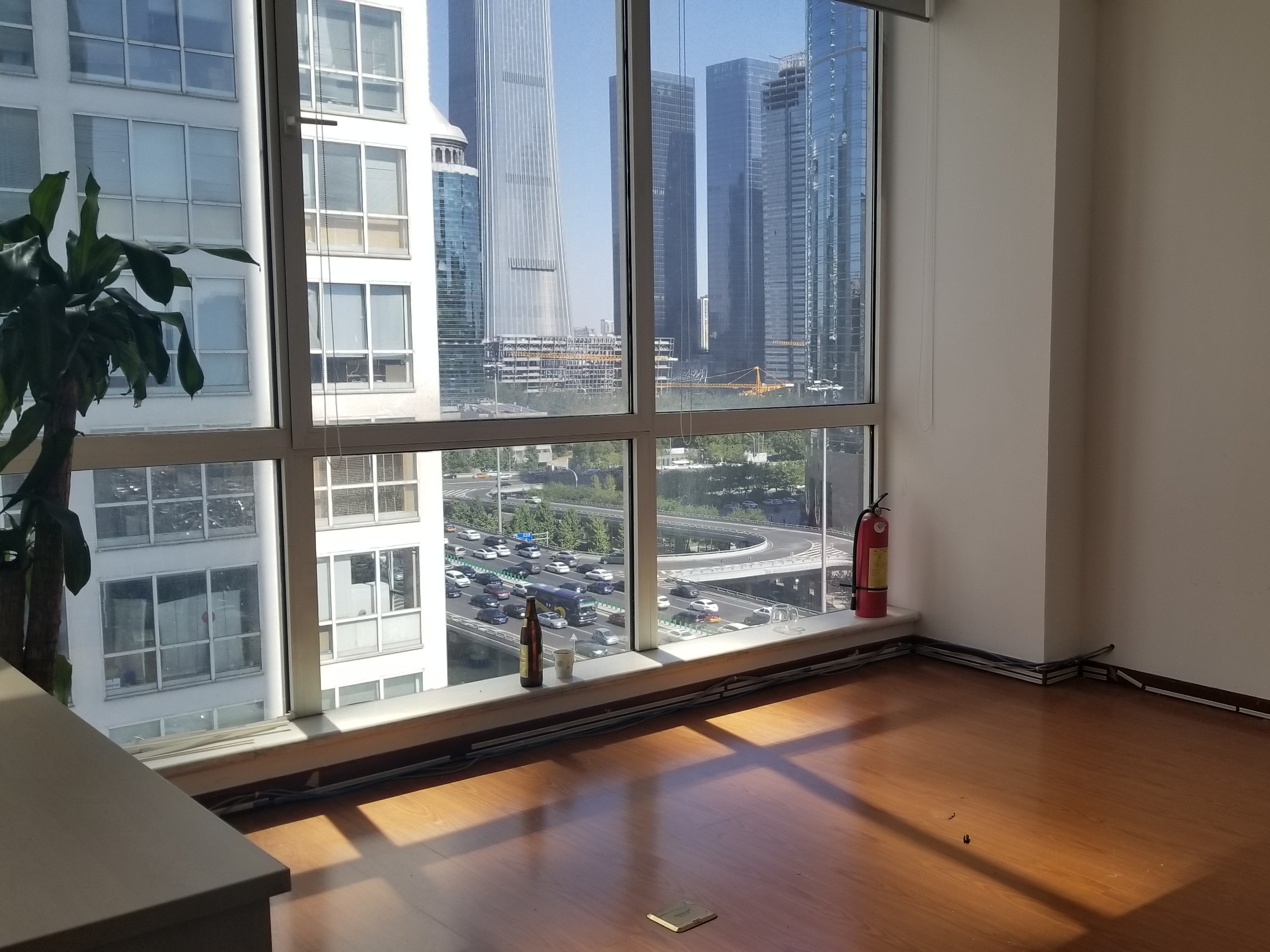 建外soho200平 | 精装带家具 | 国贸cbd写字楼