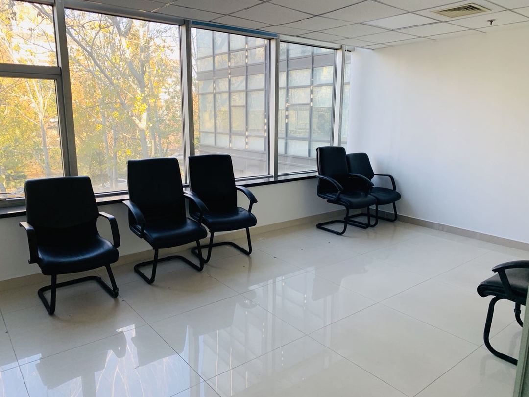 丰台科技园 总部基地独栋单层出租 正对电梯 私密性好出租_办公楼租赁